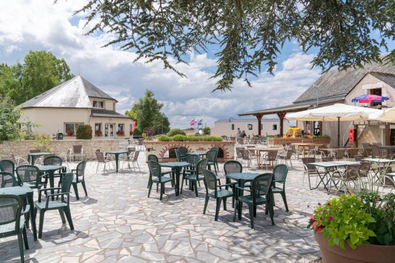 Mobil-Home 4 Etoiles Avec Piscine Proche De Blois Onzain Exterior photo